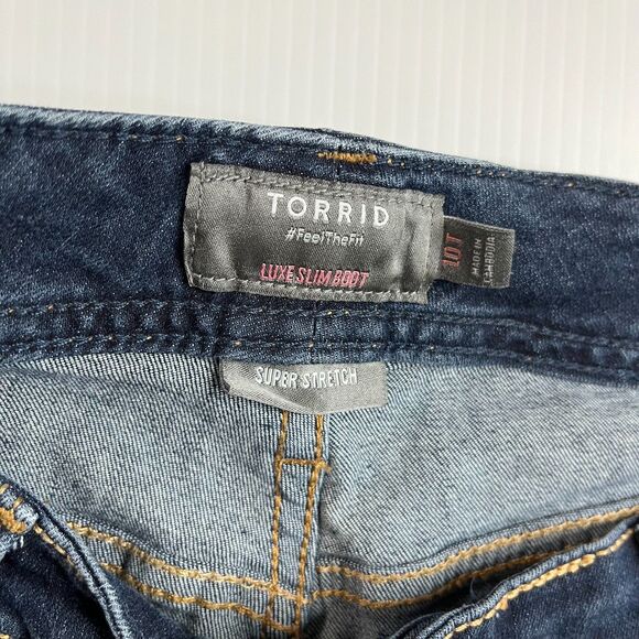 Torrid Luxe Slim Boot Jeans Womens Super Stretch Dark Wash Sz 10T Feel the Fit - Picture 2 of 9